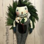 Mr Hollyday Design by Tish Bachleda