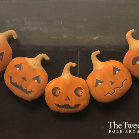 Five Jack-o-Lanterns Garland Design by Tish Bachleda