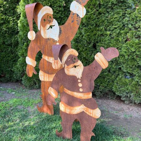 Rusted Steel Santas Designed by Mike and Tish Bachleda